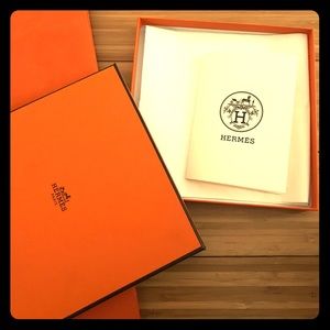 Hermes box
